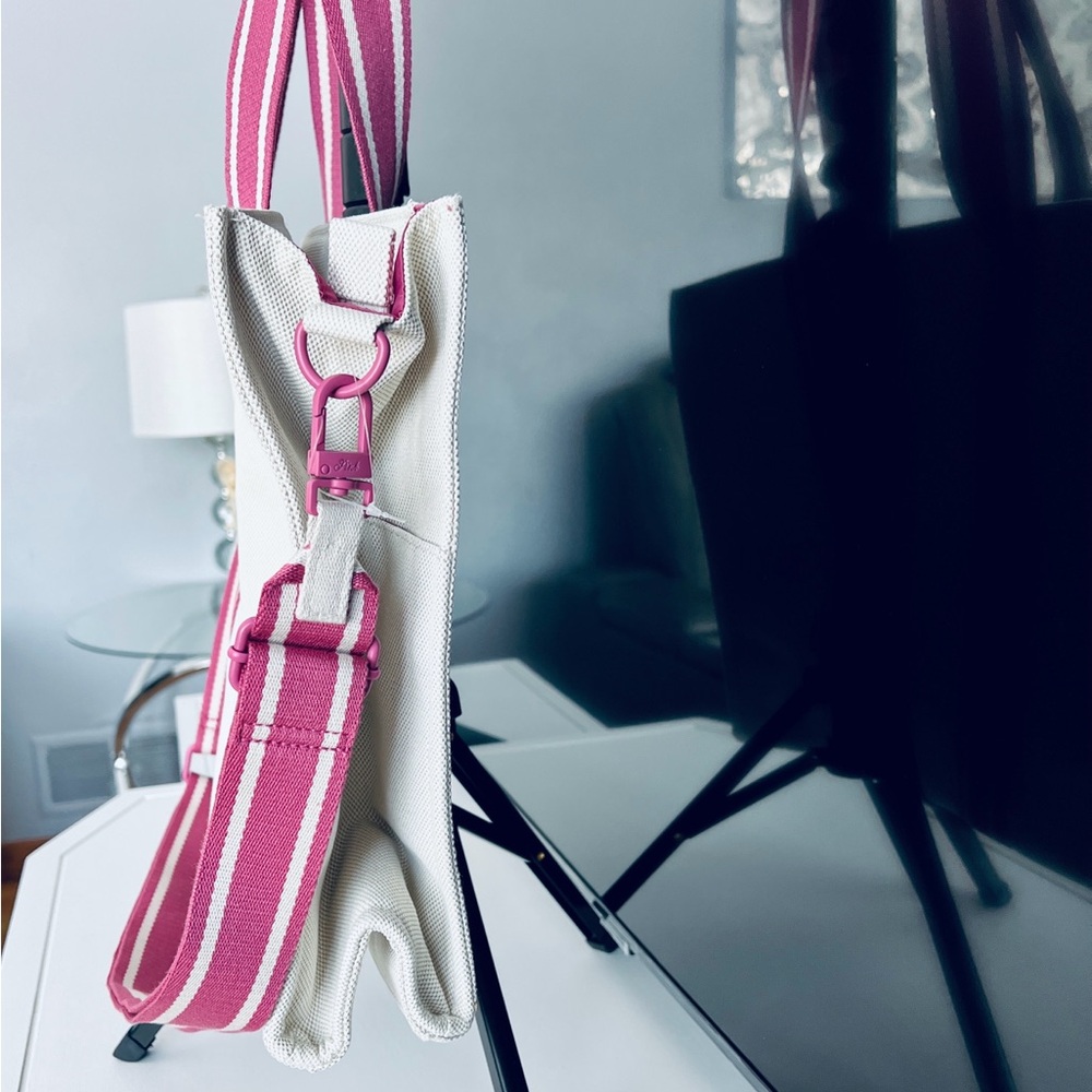 Victoria's Secret PINK Crossbody LARGE SIZE Canvas Tote Bag CREAM & PINK ALL NEW - Picture 3 of 7